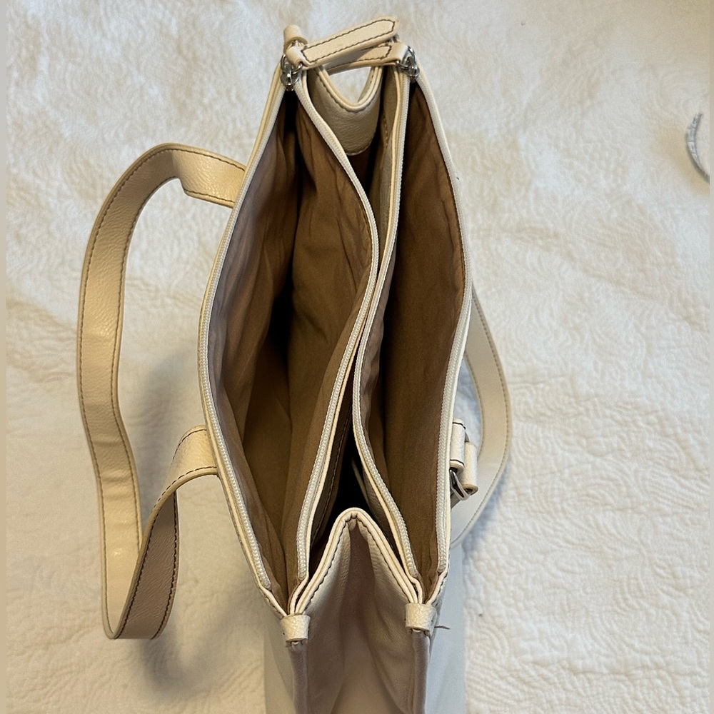 Large Vegan Leather White/Cream Coloured Nine West Tote Handbag/Purse - Picture 9 of 10